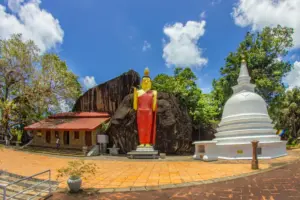 buddhist temple in unawatuna sri lanka